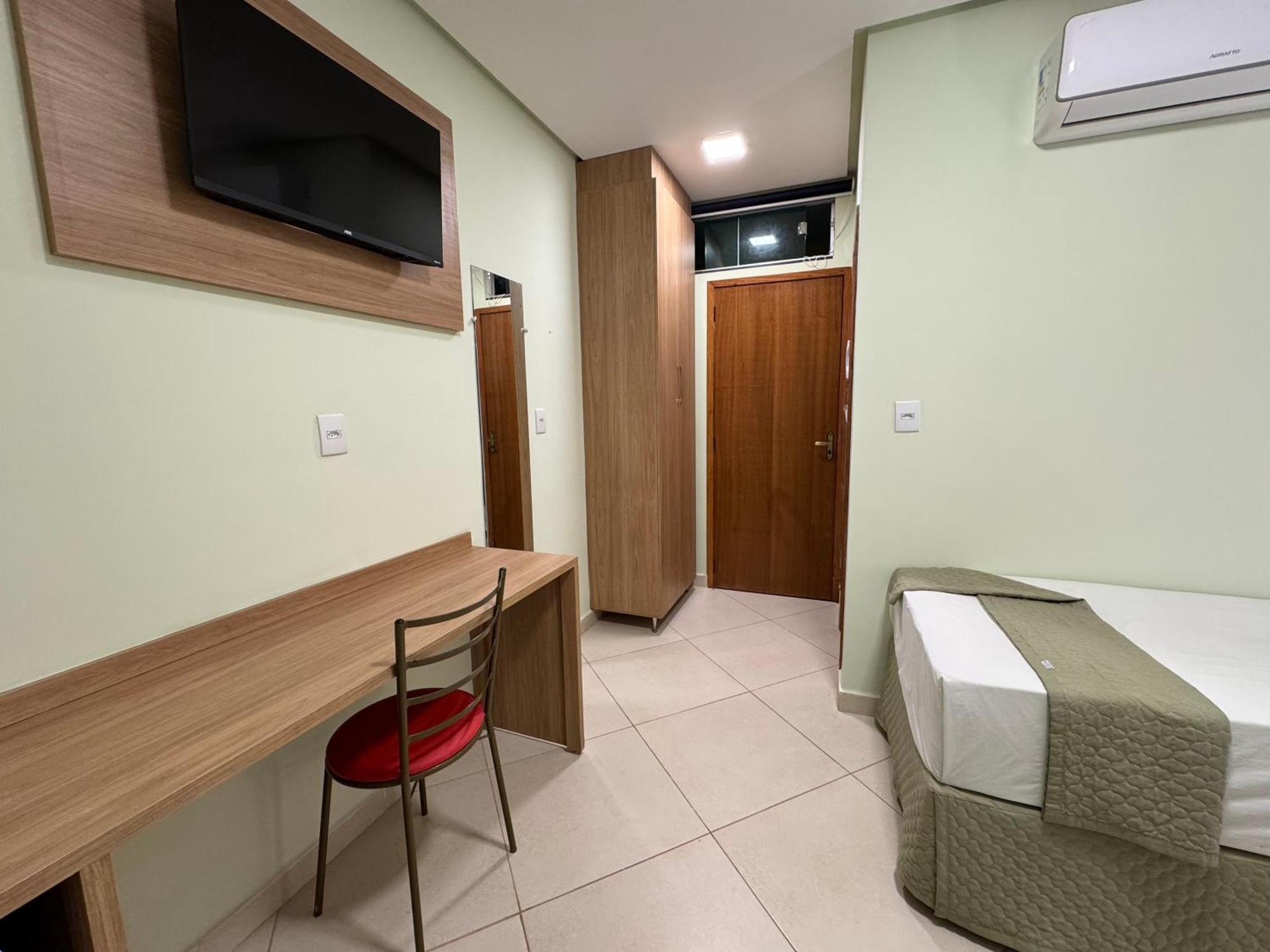 Domus Hotel Trindade Canaa Dos Carajas Экстерьер фото