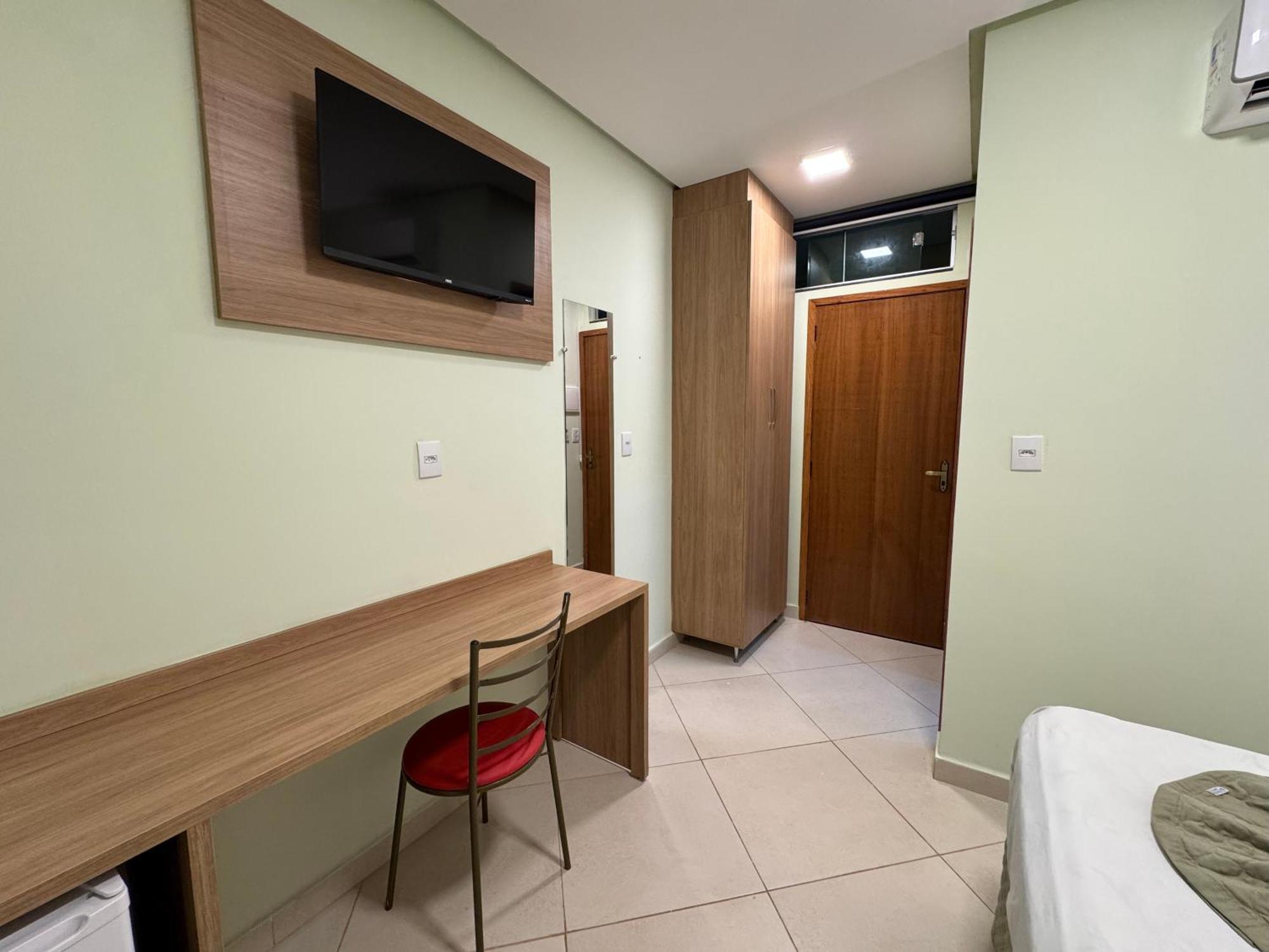 Domus Hotel Trindade Canaa Dos Carajas Экстерьер фото